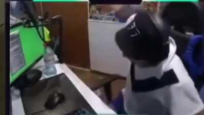 Cuando la niña castrosa te dice que es vegana y tiene depresión