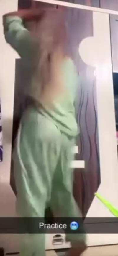 wait for slow Mo ufff iski gaand 🍑😋