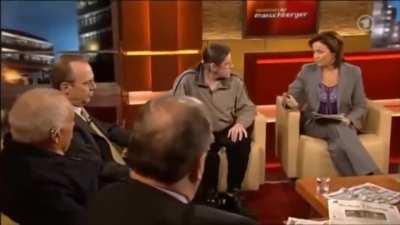 Geile Persönlichkeit! Und recht hat er auch noch irgendwie....