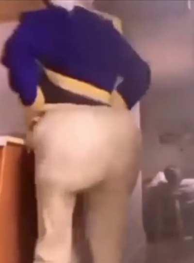 Washington got that dump truck ass