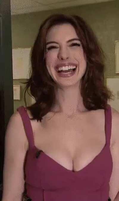 Anne Hathaway.....woah.....