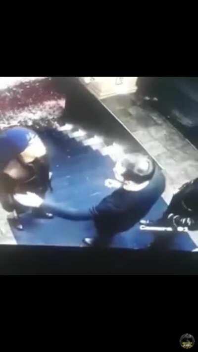 WCGW threatening a bouncer with a knife?