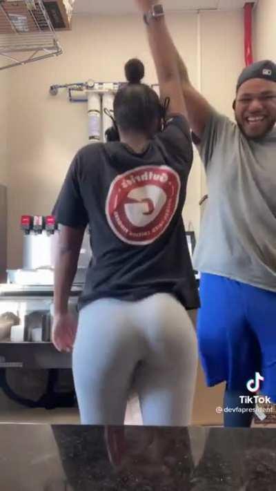 Mmmm..🥰🍑