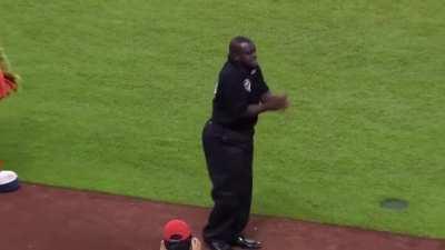 When the hook to Around My Way comes on