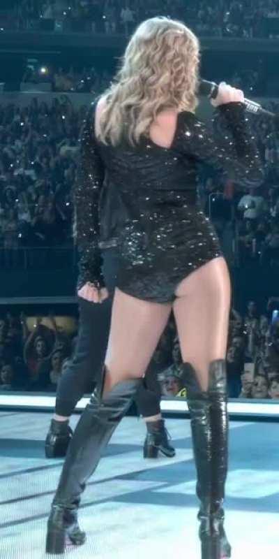 Goddess wants my cock inside her ass so bad