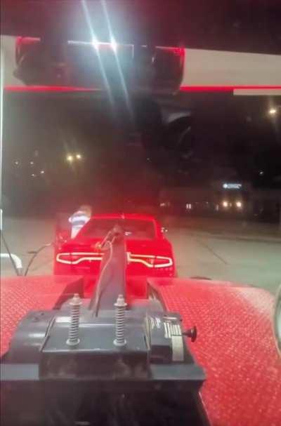 Repo Man seizes a car due to the owner not completing their payments accordingly.