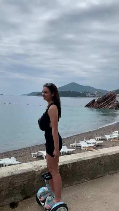 I walk my ass in the fresh air