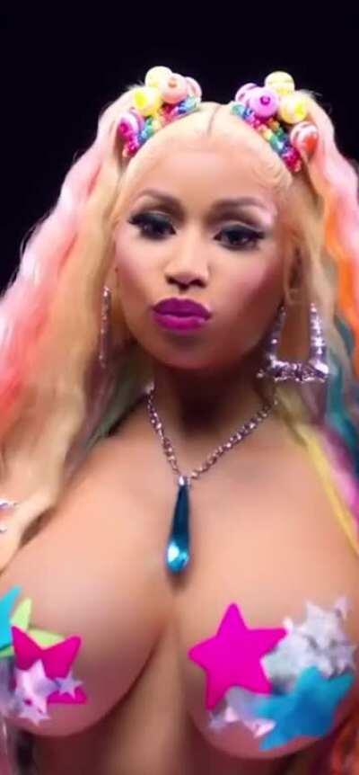 Fuck she’s really such a slut