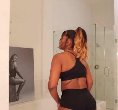 DA JIGGLE WIGGLE 😩