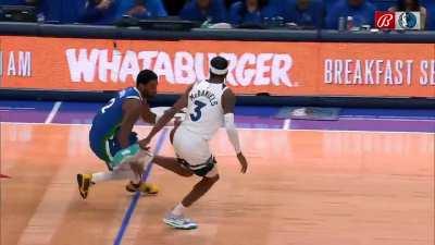 [Highlight] Kyrie with the three cuts the deficit down to 10 for Dallas