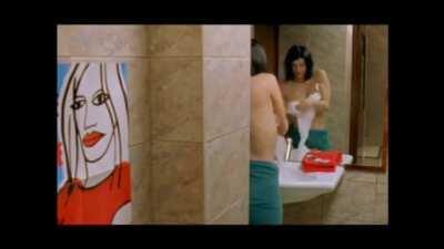 ENF Ludmila Ruoso's Clothes keep Disappearing - Nue Comme Un Verre(2003)