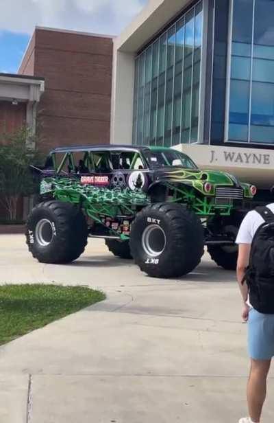 Bro what’s Grave Digger doing out here man