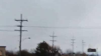 Mustang does a burnout while leaving the Chicago Cars and Coffee event