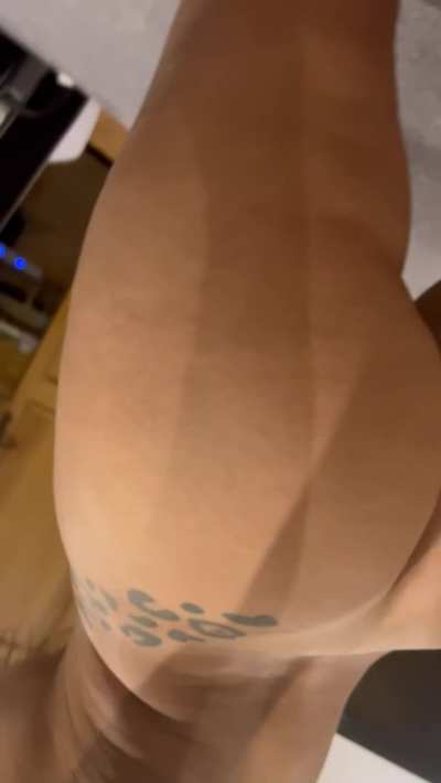 Iam your birthday present