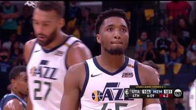 [Highlight] Grayson Allen gets called for the controversial blocking foul on Donovan Mitchell