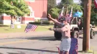 95 Year Old WWII Veteran Moved to Tears By Small Parade in His Honor