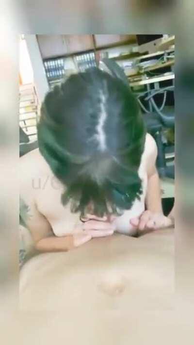 My boss asked me to suck his dick in his office 😳 [FM]