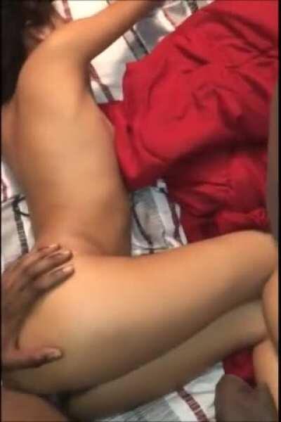 Super dick makes her cum