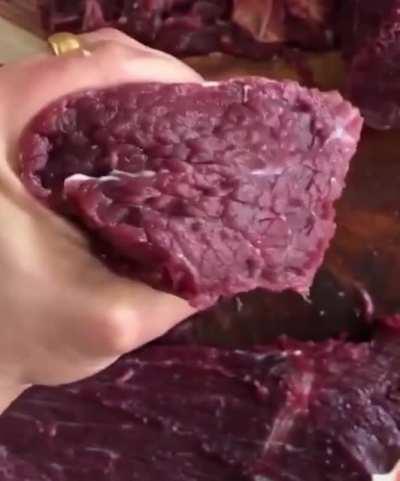 Freshly cut meat spasming