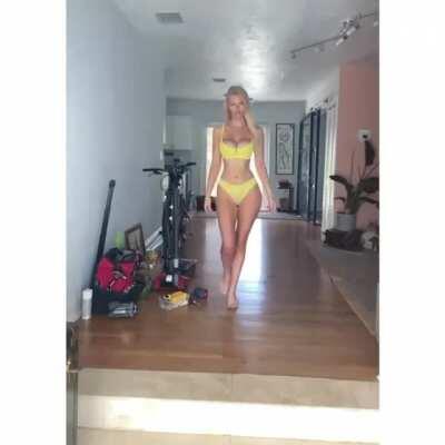 Zienna (@ziennasonne)