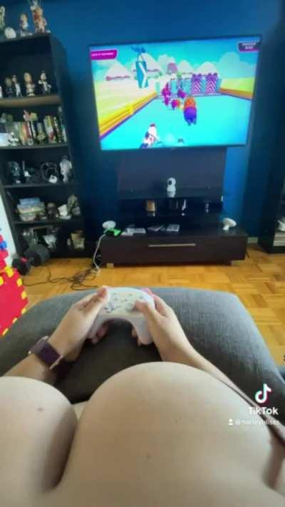 Any other gamers here