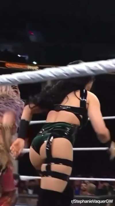 Stephanie Vaquer (Halloween Havoc 10/27/24) 