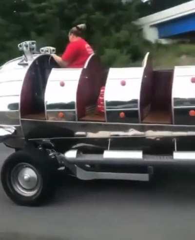 Shiro en su Gordonave por Andorra