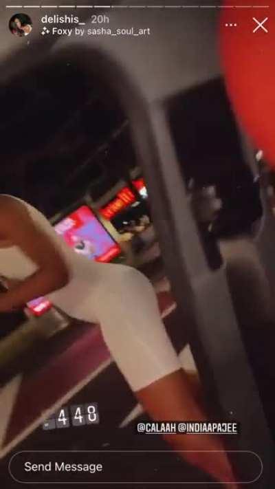 I had to guess that it was her couldn’t tell at first lol