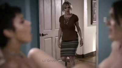 Mom's best friend💫