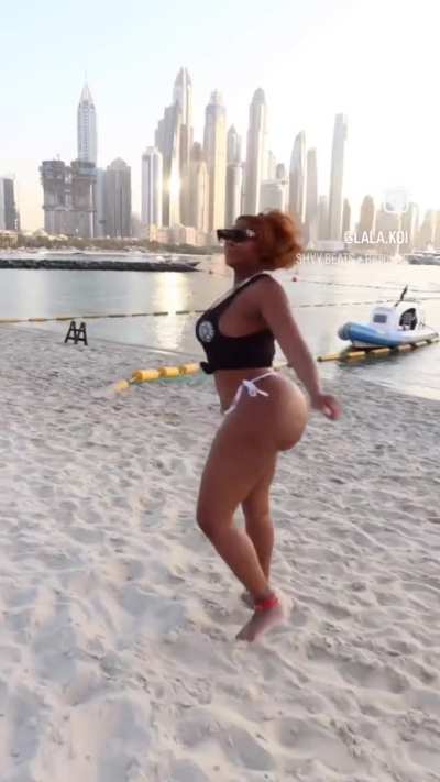 Lala koi is the only baddie