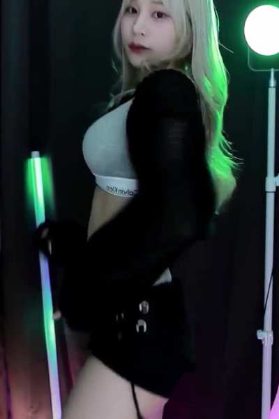 KOREAN TITS SOO CUTE