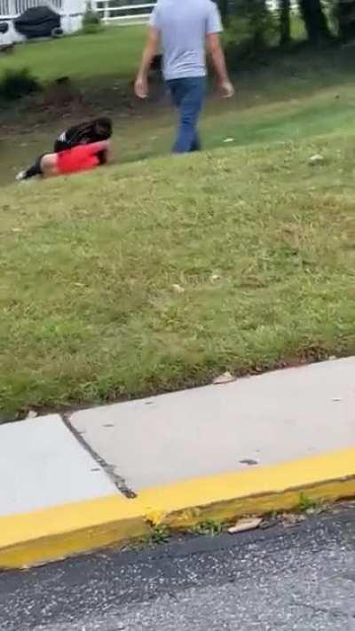 Near University of Maryland Saturday a convicted felon struggles for control of a gun before trying to shoot his victim in the face from point blank range. The gun misfires and he is apprehended