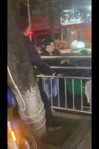 四位洼地娃，打不过一位东仙要