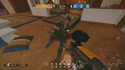 Caveira - Interrogation goes wrong...