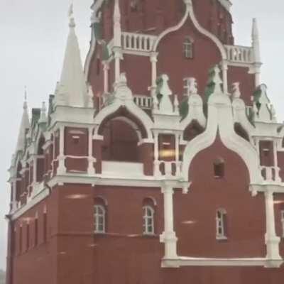 Espenisage at the Kremlin.