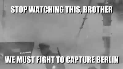 Fight for berlin you useless weeb 😡😡🤬🤬🤬