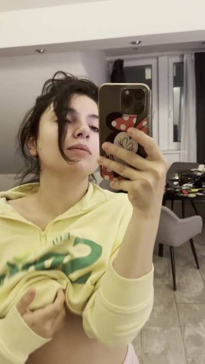 If you're into trans, say yes and I will send nudes