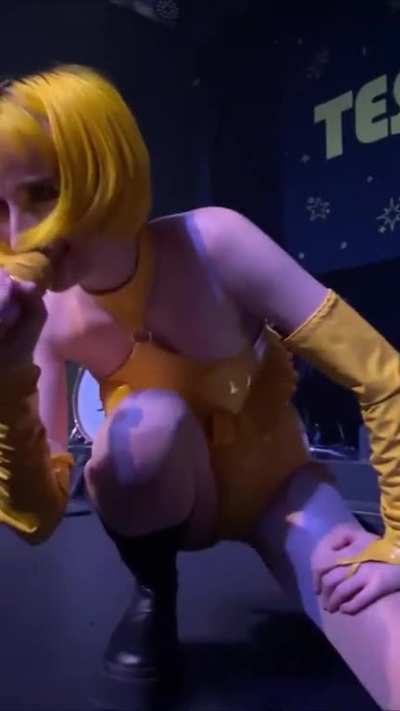 Tessa catches you Mirin ^^