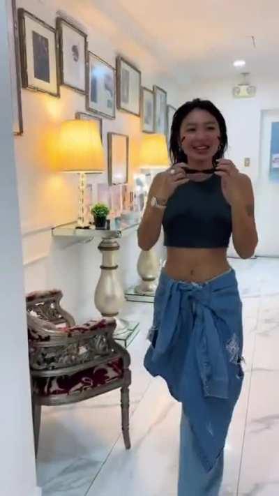 Nadine Lustre