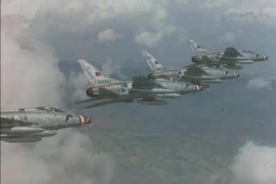 Turkish Air Force F-100 Super Sabres, probably 60s [Video]