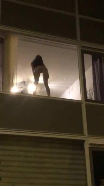 [f] one night in Amsterdam ! Red light district in my air bnb hahah