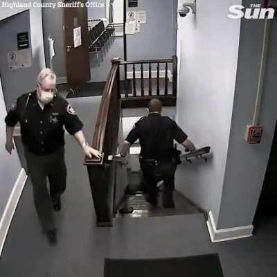 Cop leaps to catch suspect fleeing courthouse but ....