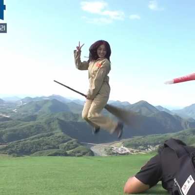 Jihyo just in time for Halloween