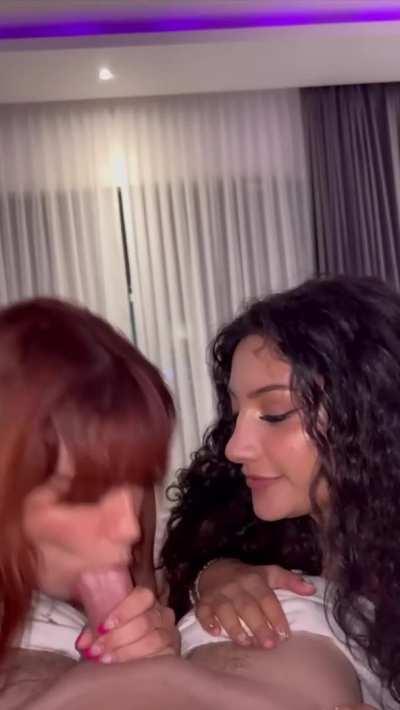 Hannah jo x Jasmin Blowjob