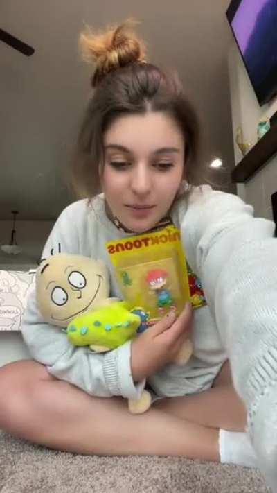 I want a Reptarr costume...