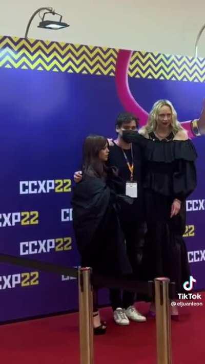 Fan meets Jenna and Gwendoline