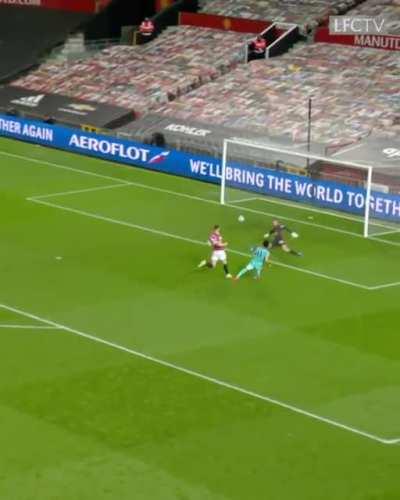 Mo Salah’s goal in all it’s glory. Scintillating stuff.