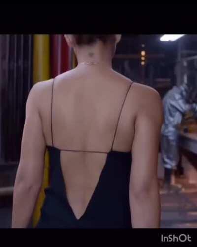 Nayanthara oily backless