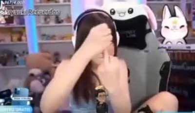 Ya pide que la inseminen 