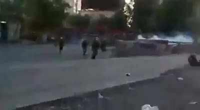 Me costó más que la conchetumare subir el video xd Plaza Dignidad hoy señorxs.